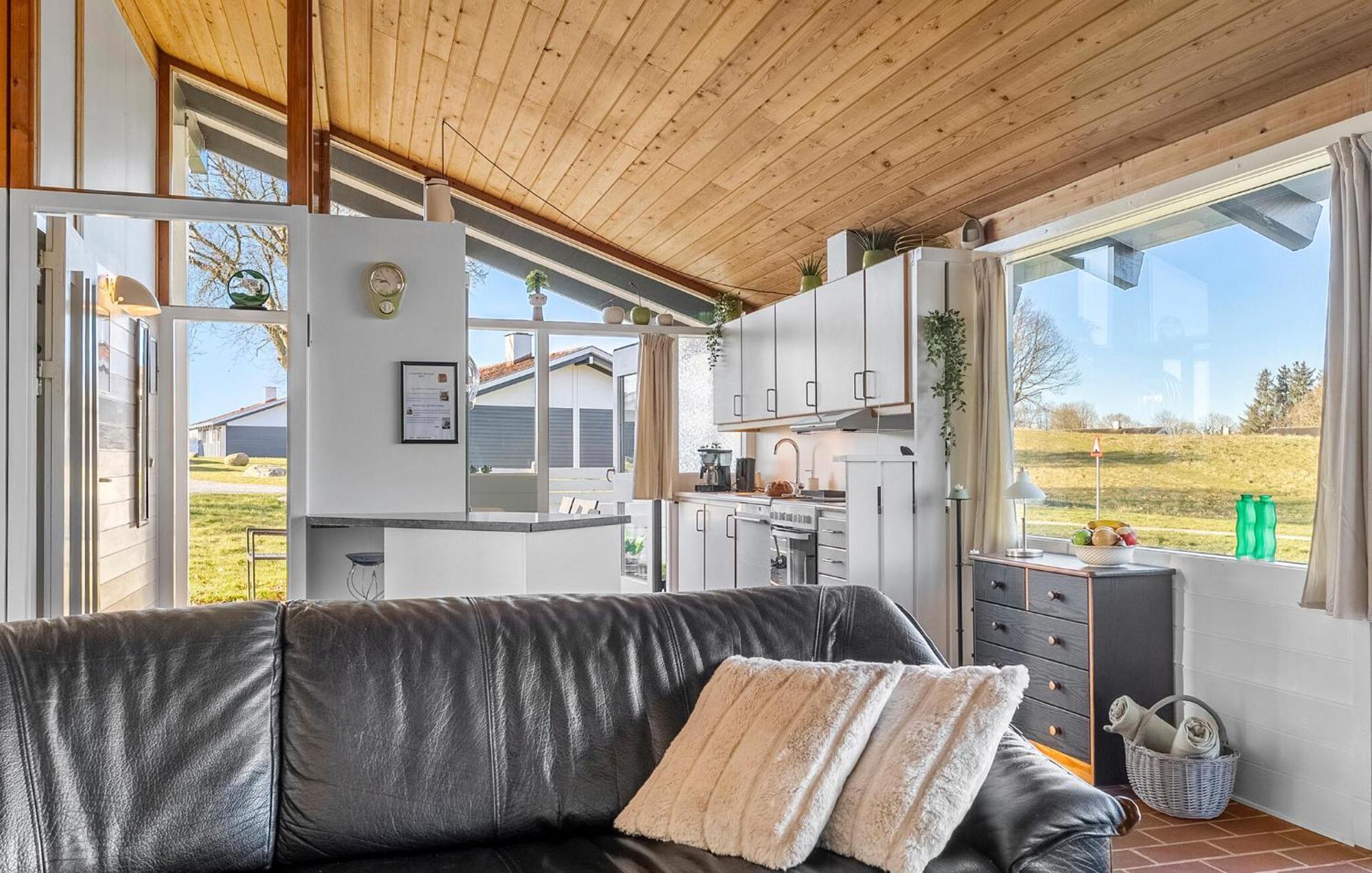 Gorgeous Home In Aabenraa With Wifi エクステリア 写真